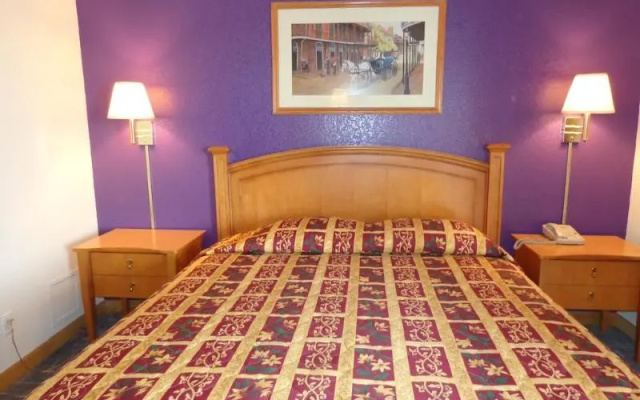 photo 3 of Knights Inn Phoenix at North Black Canyon Highway