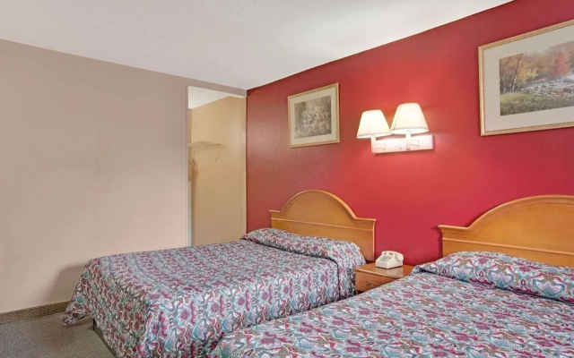 photo 4 of Knights Inn Pine Brook