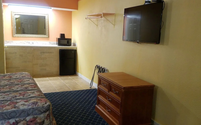 photo 3 of Regency Inn - Fort Sam Houston