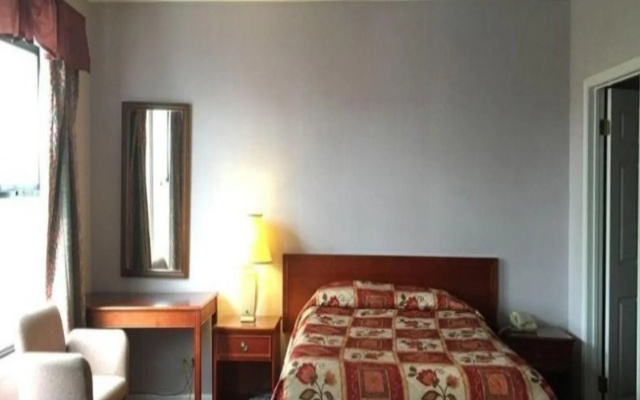 photo 5 of Alpha Inn & Suites