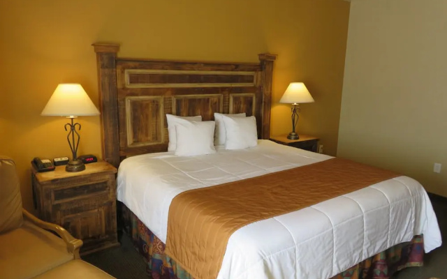 photo 3 of Knights Inn/La Hacienda Alamo Dome / Riverwal