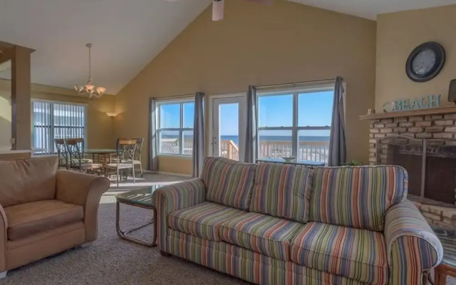 photo 3 of Kokomo by Meyer Vacation Rentals