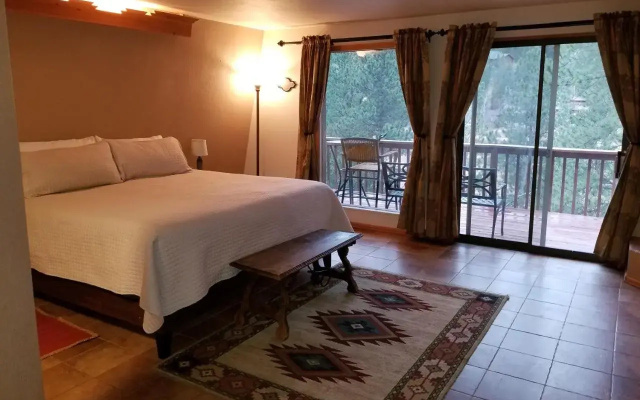 photo 2 of Kokopelli Inn