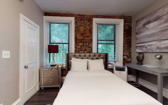photo 5 of L 3-33 Stylish Private Studio in Boston!