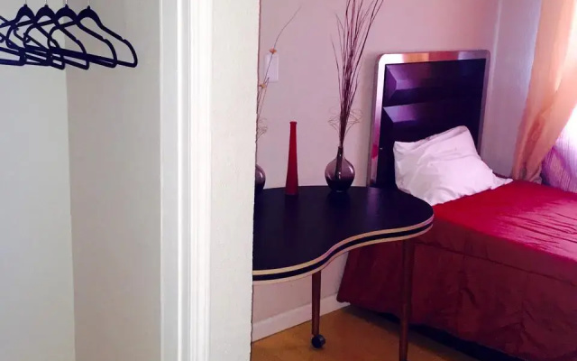 photo 4 of LA Boardinghouse