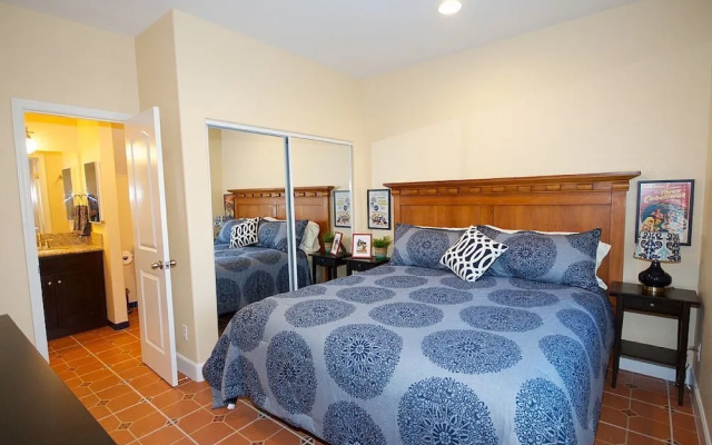 photo 2 of La Casa de Mickey 6 Bedrooms 4 Bathrooms Home