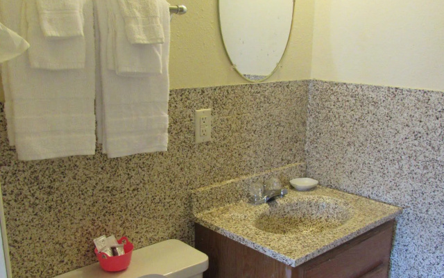 photo 4 of La Conne Motel Corning