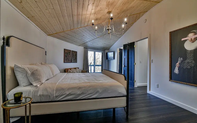 photo 2 of La Maison Mirch - Luxe Design Retreat