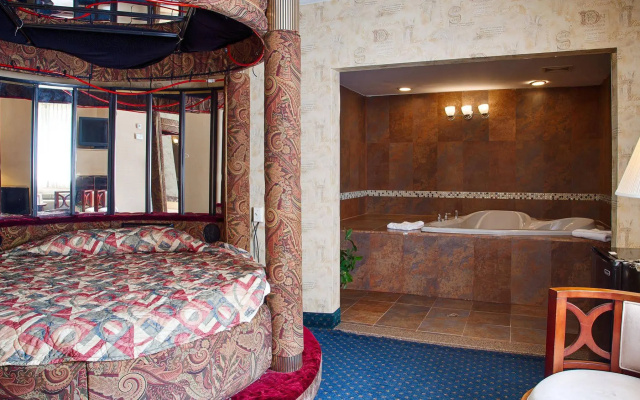 photo 2 of La Mirage Motor Inn