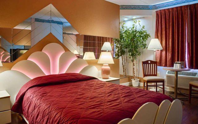photo 5 of La Mirage Motor Inn