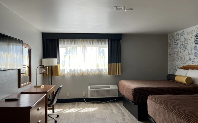 photo 3 of La Mirage Inn - Hollywood
