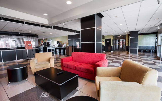 photo 2 of Travelodge by Wyndham Avenel Woodbridge