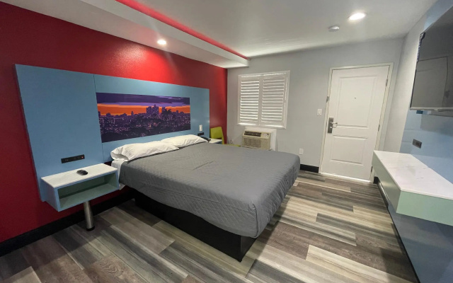 photo 3 of La Palma Motel - South Gate - LA area