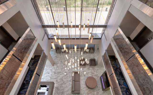 photo 2 of La Quinta Inn & Suites by Wyndham Dallas I-35 Walnut Hill Ln