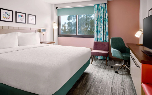 photo 4 of Hilton Garden Inn LAX Los Angeles Airport Hotel