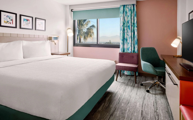 photo 5 of Hilton Garden Inn LAX Los Angeles Airport Hotel