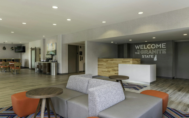 photo 2 of Hampton Inn Manchester Downtown