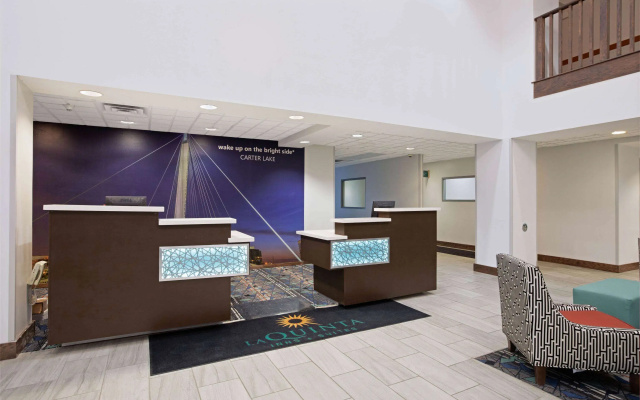 photo 2 of La Quinta Inn & Suites by Wyndham Omaha Airport Downtown