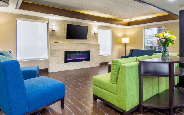 photo 3 of Comfort Inn Acworth - Kennesaw Northwest