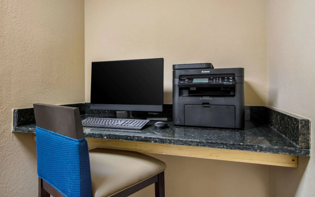 photo 4 of Comfort Inn Acworth - Kennesaw Northwest