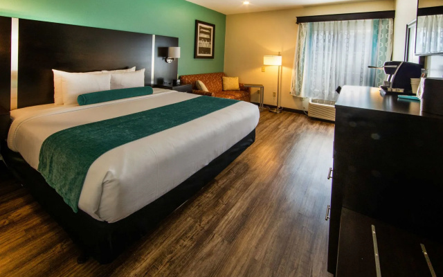 photo 4 of Best Western Plus Duluth / Sugarloaf
