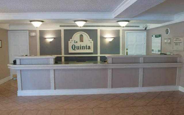 photo 2 of La Quinta Inn Jacksonville Baymeadows