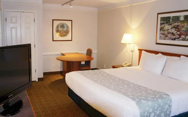 photo 3 of La Quinta Inn Jacksonville Baymeadows