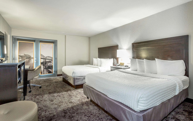 photo 5 of District 3 Hotel, Ascend Hotel Collection