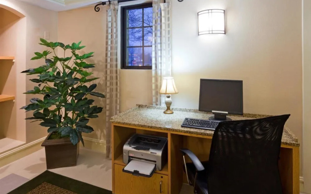 photo 3 of La Quinta Inn Chicago Oakbrook Terrace