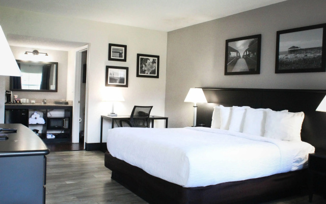 photo 5 of La Quinta Inn by Wyndham Cocoa Beach-Port Canaveral
