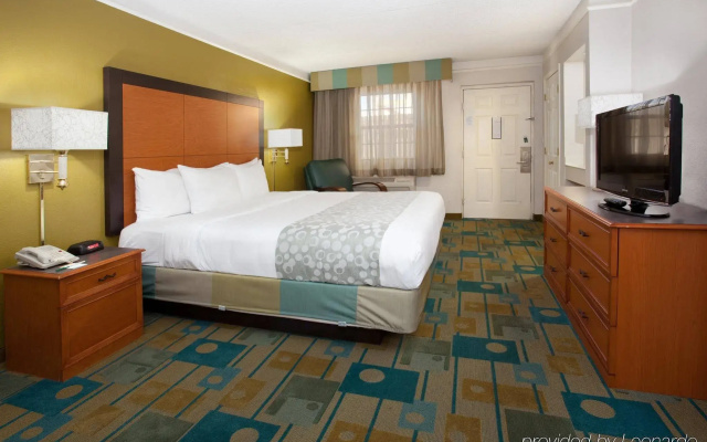 photo 2 of La Quinta Inn Denver Central