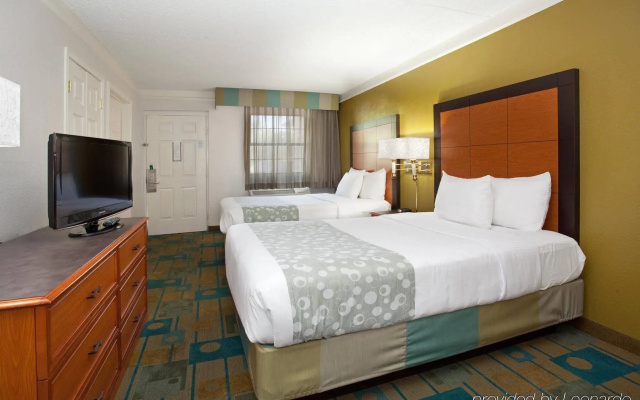 photo 3 of La Quinta Inn Denver Central