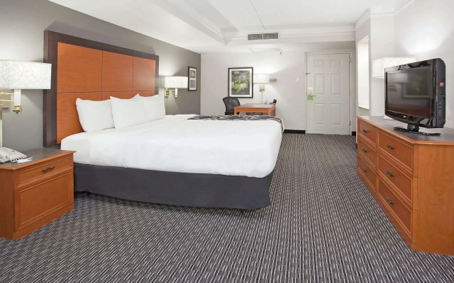 photo 2 of Travelodge by Wyndham Golden/Denver