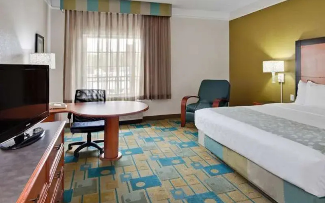 photo 4 of La Quinta Inn Fort Lauderdale Airport