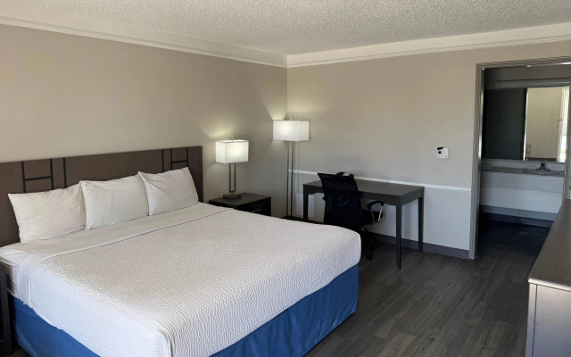 photo 4 of Days Inn by Wyndham Georgetown