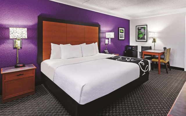 photo 3 of Travelodge by Wyndham Houston Cy-Fair