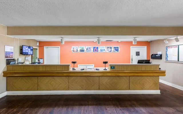 photo 2 of La Quinta Inn Houston Reliant/Medical Center