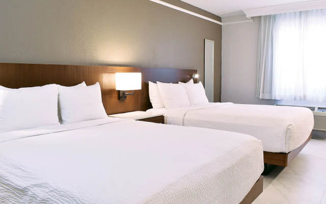 photo 5 of Delta Hotels Indianapolis East