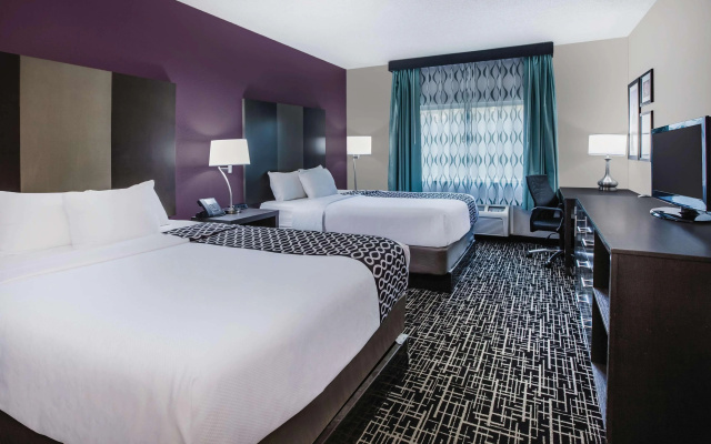 photo 4 of La Quinta Inn Indianapolis North At Pyramids