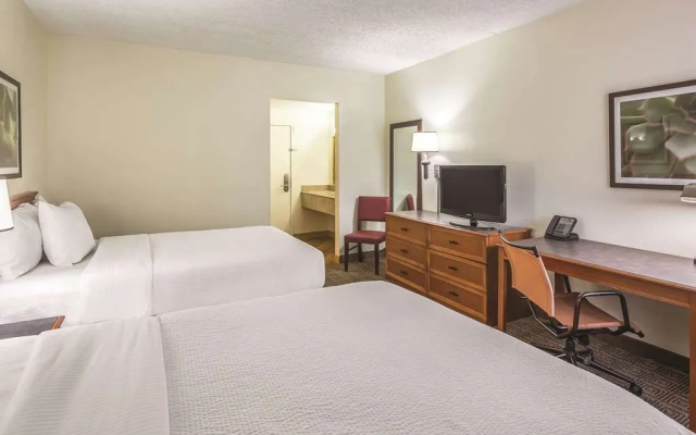 photo 2 of La Quinta Inn Jacksonville Mandarin San Jose