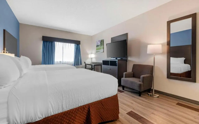photo 5 of La Quinta Inn Louisville Airport 836