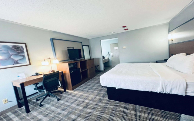 photo 4 of AmericInn by Wyndham Glendale/Milwaukee