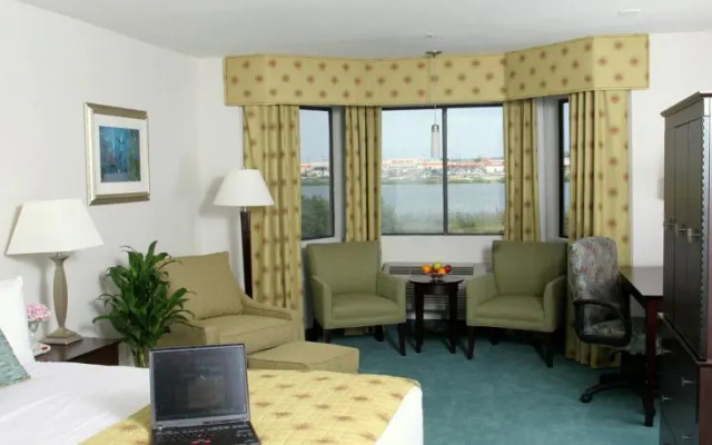 photo 2 of La Quinta Inn Monterey