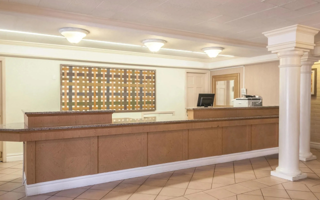 photo 2 of La Quinta Inn By Wyndham New Orleans West Bank / Gretna