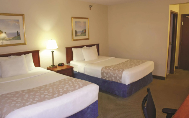 photo 4 of La Quinta Inn by Wyndham Omaha Southwest