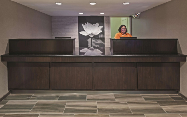photo 2 of La Quinta Inn by Wyndham San Marcos