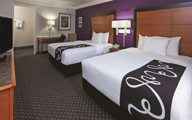 photo 3 of La Quinta Inn by Wyndham San Marcos