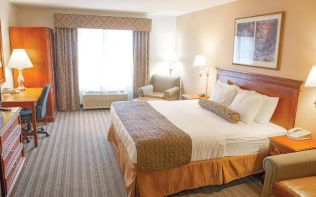 photo 4 of La Quinta Inn Springfield East