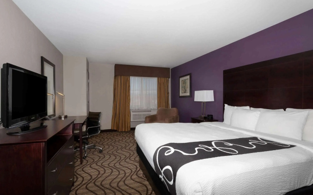 photo 4 of Baymont by Wyndham Henderson Northeast Denver