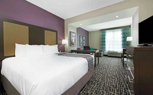 photo 4 of La Quinta Inn & Suites Lake Charles - Westlake
